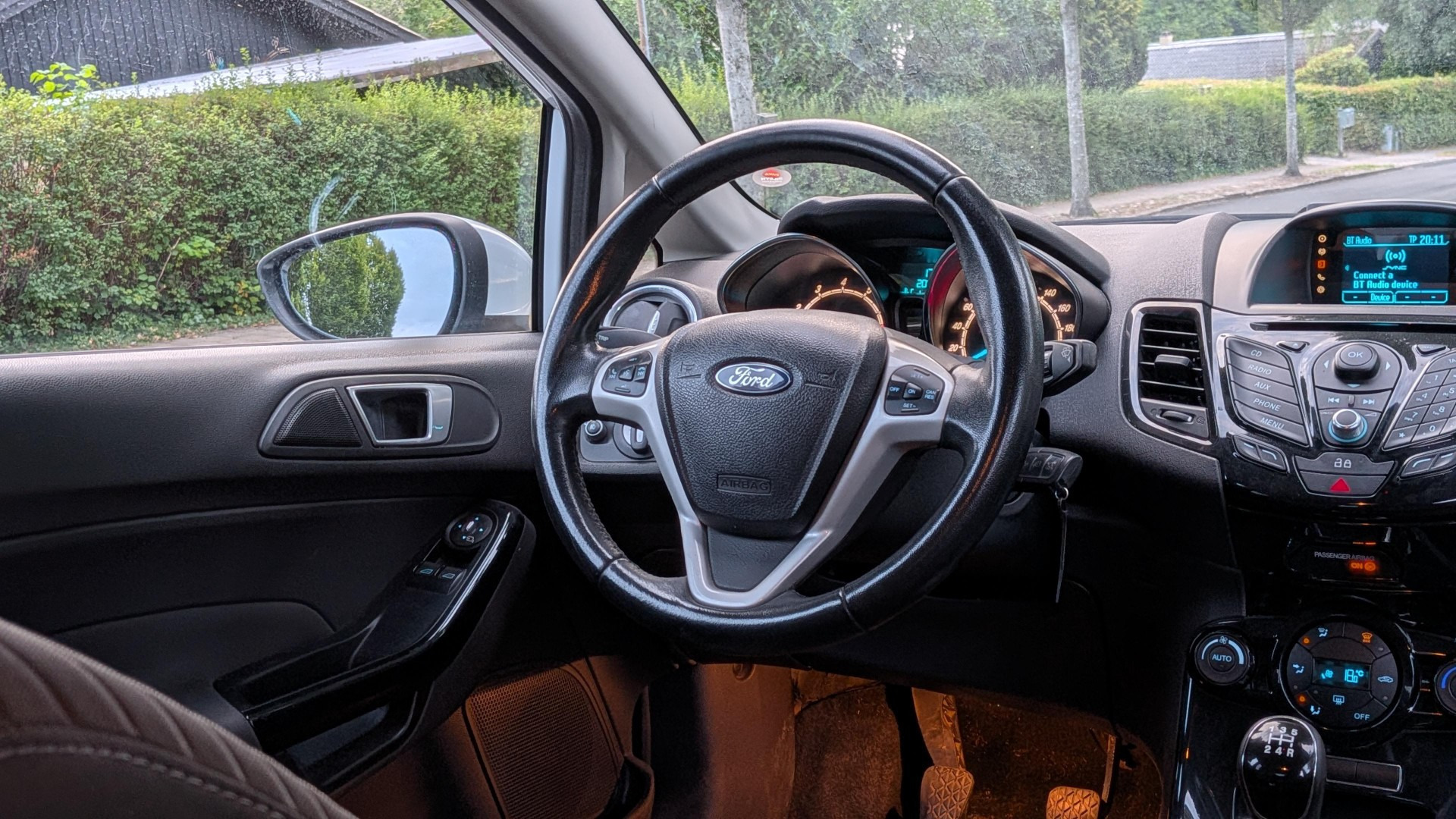 Hvid Ford Fiesta fra 2013