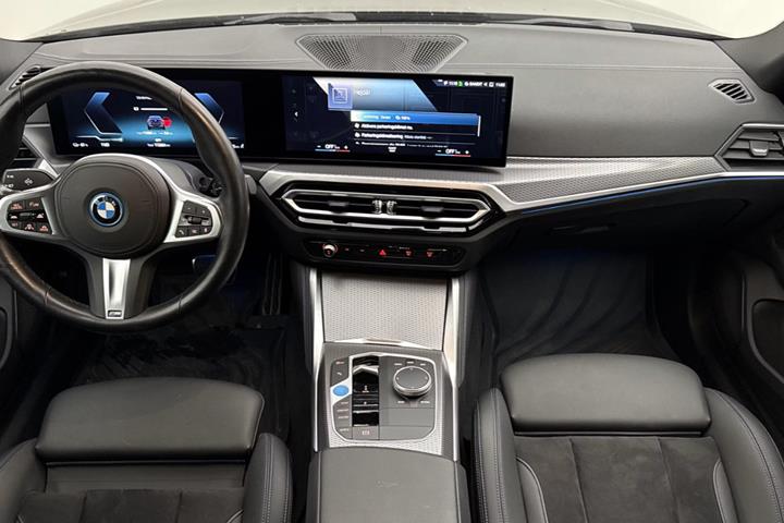 Sort BMW i4 fra 2024