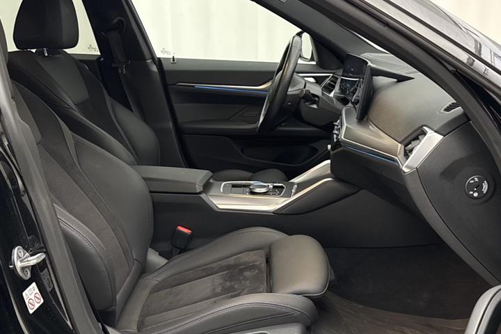 Sort BMW i4 fra 2024