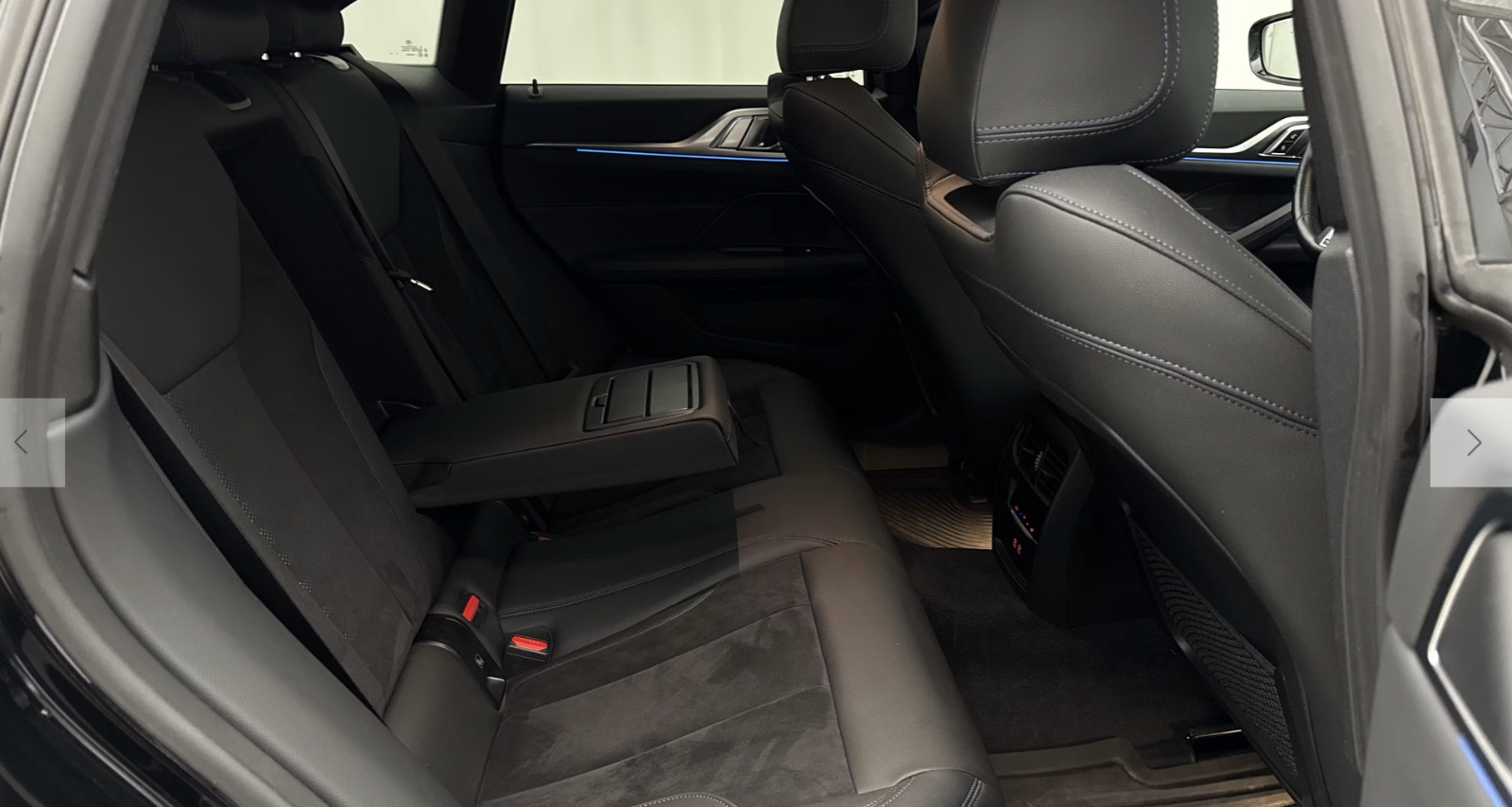Sort BMW i4 fra 2024