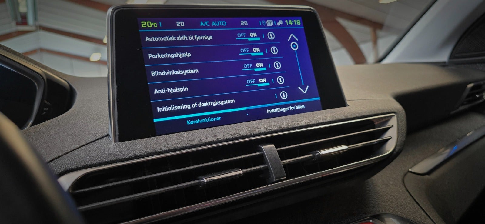undefined Peugeot 3008 fra 2020