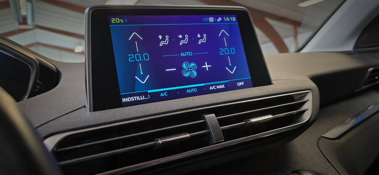 undefined Peugeot 3008 fra 2020