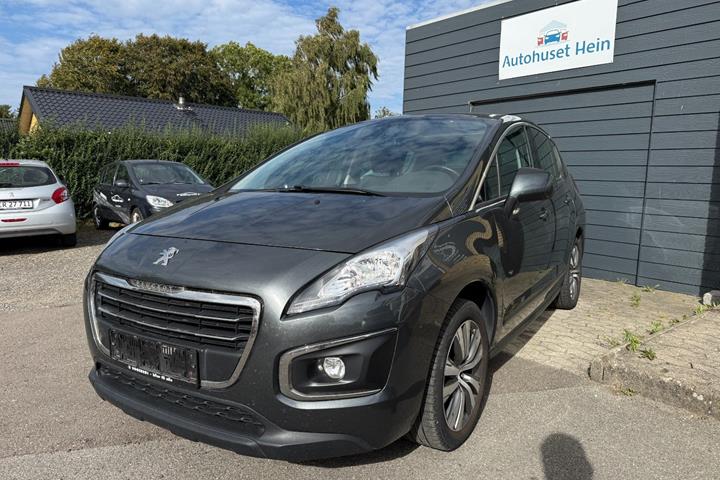 Grå Peugeot 3008 fra 2015
