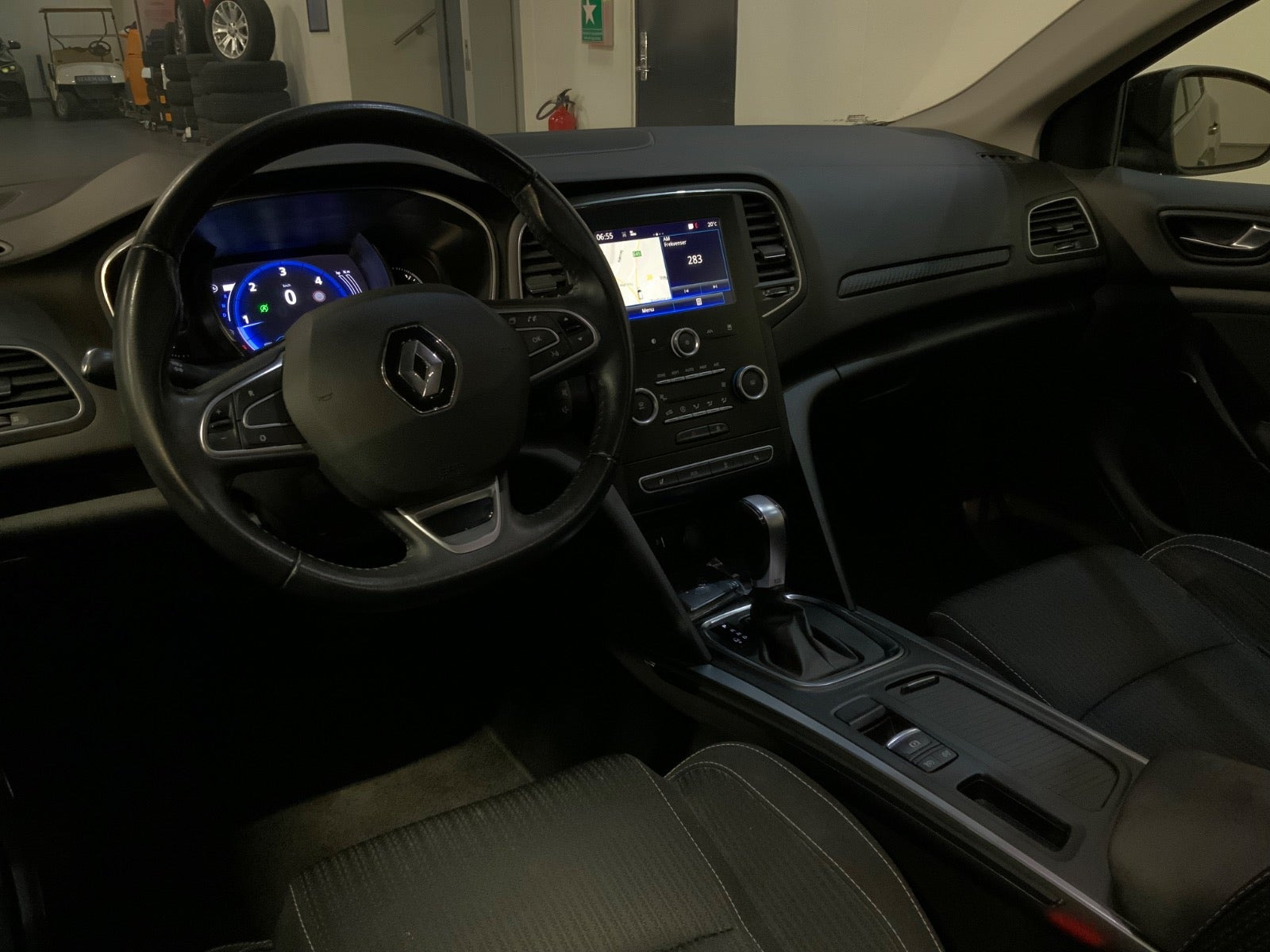 Sort Renault Megane IV fra 2018