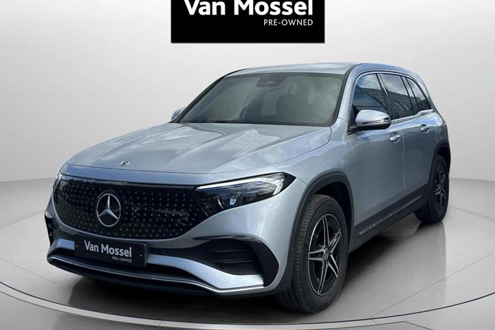 Sølv Mercedes EQB 250+ fra 2025