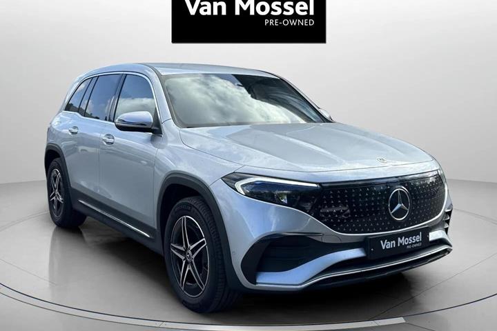 Sølv Mercedes EQB 250+ fra 2025