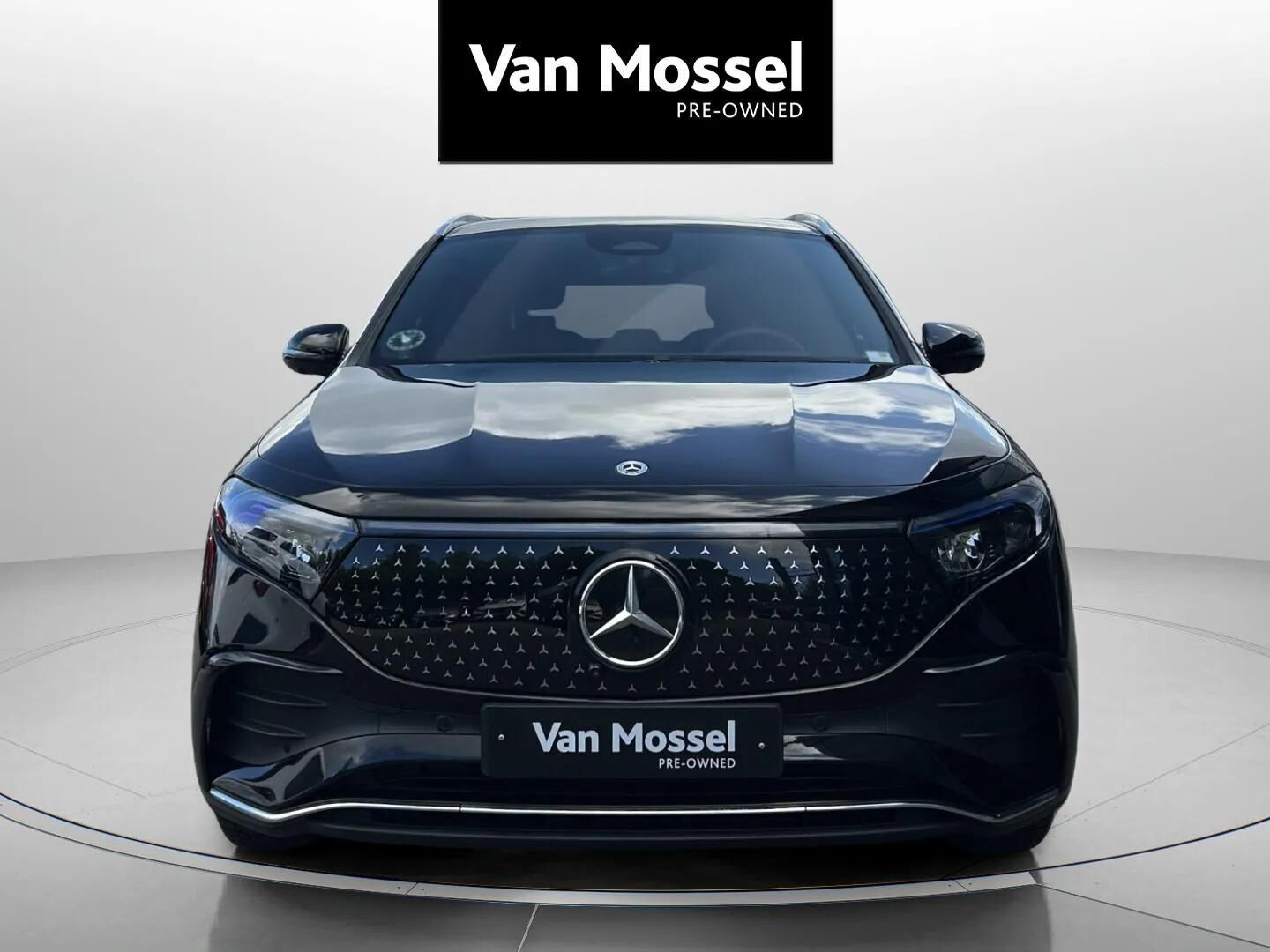 Sort Mercedes EQA 250+ fra 2025