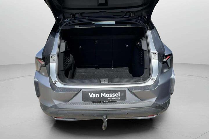 Grå Renault Scénic fra 2024