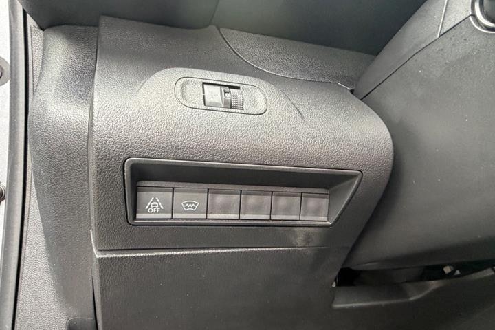 undefined Peugeot Partner fra 2020