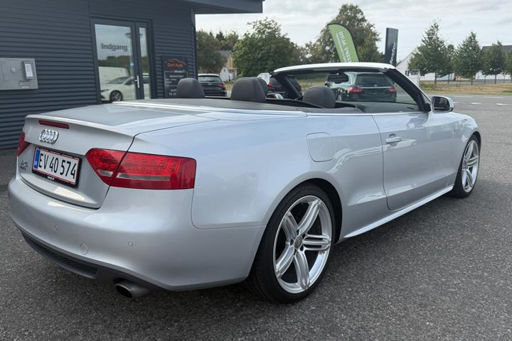 undefined Audi A5 fra 2009