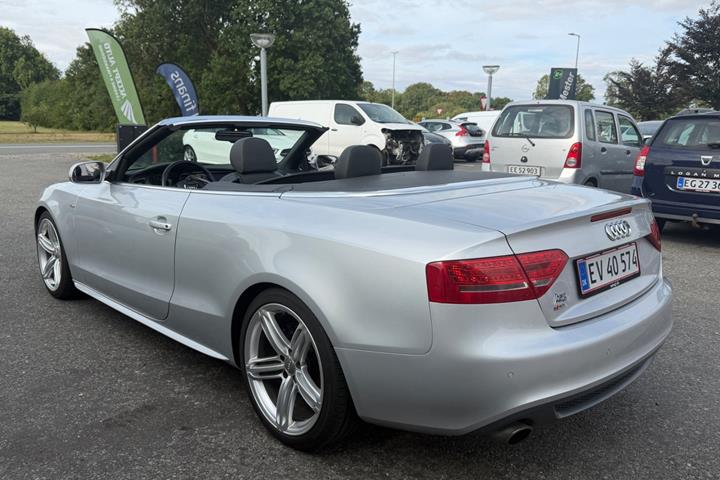 undefined Audi A5 fra 2009