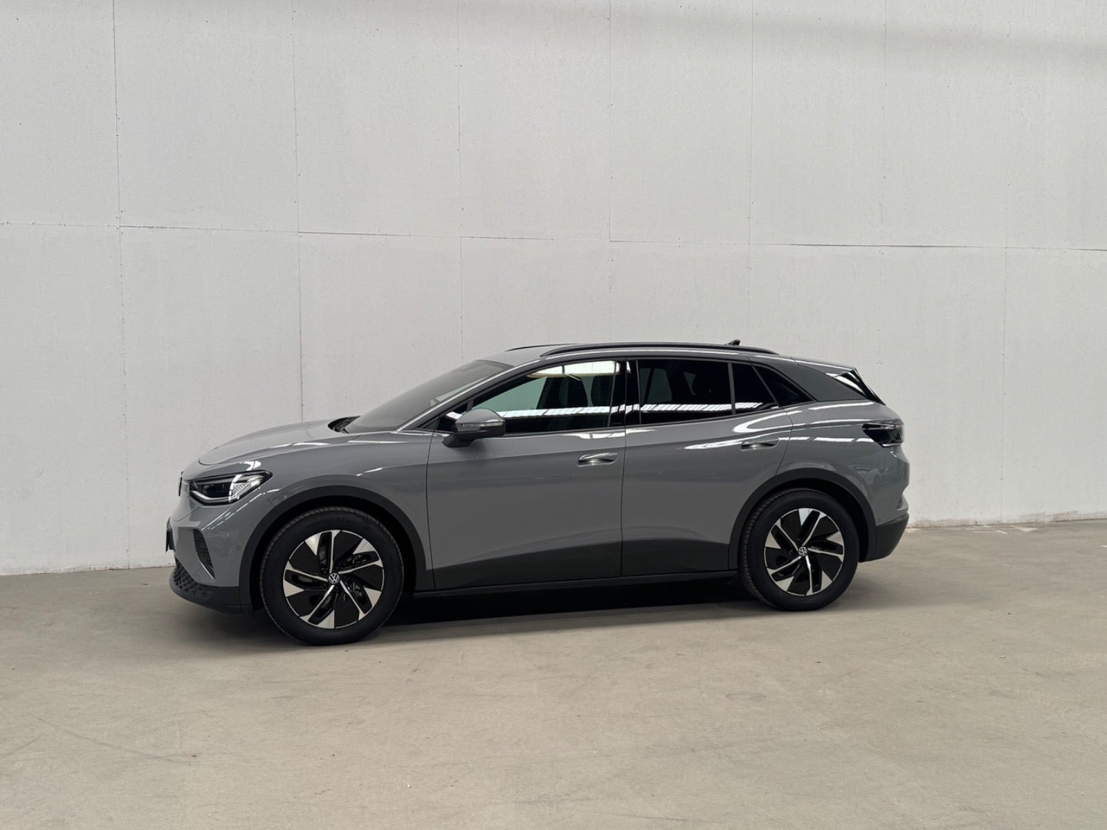 Grå VW ID.4 fra 2025