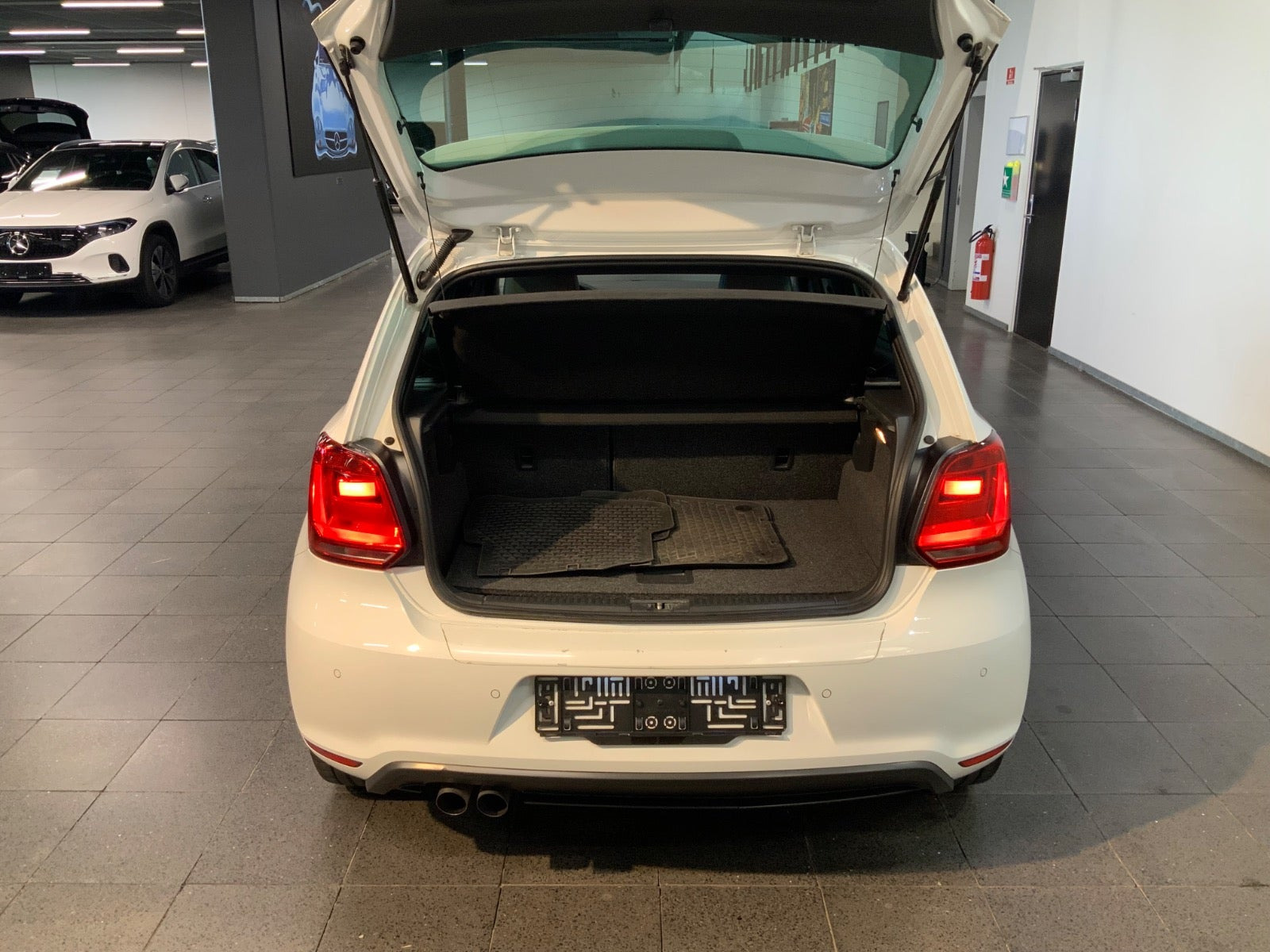 Hvid VW Polo fra 2015