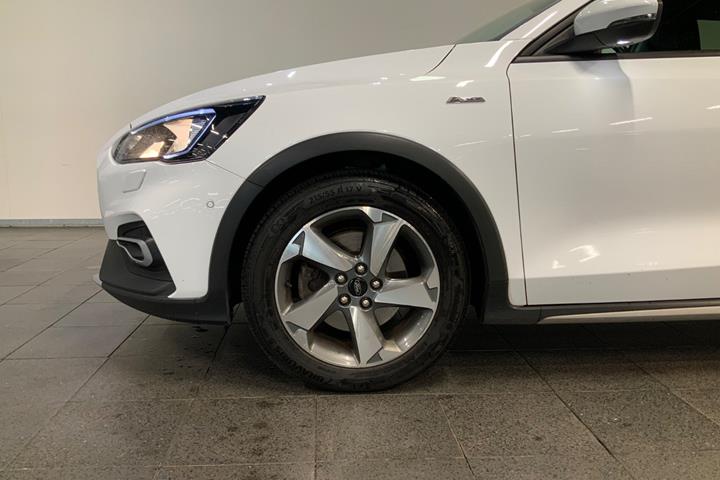 Hvid Ford Focus fra 2019