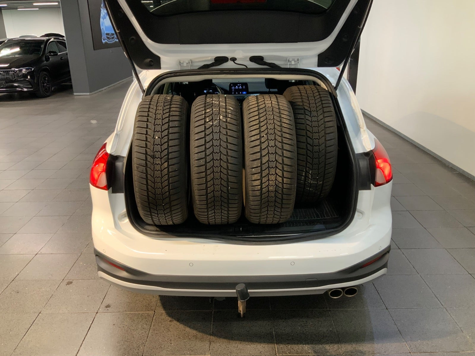 Hvid Ford Focus fra 2019