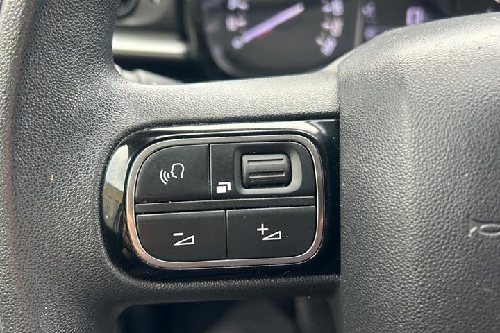 Blå Citroën C3 fra 2018