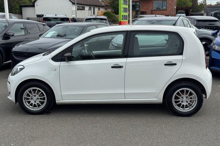 Hvid VW UP! fra 2016