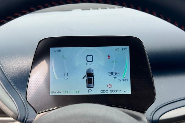 Rød BYD Atto 3 fra 2022