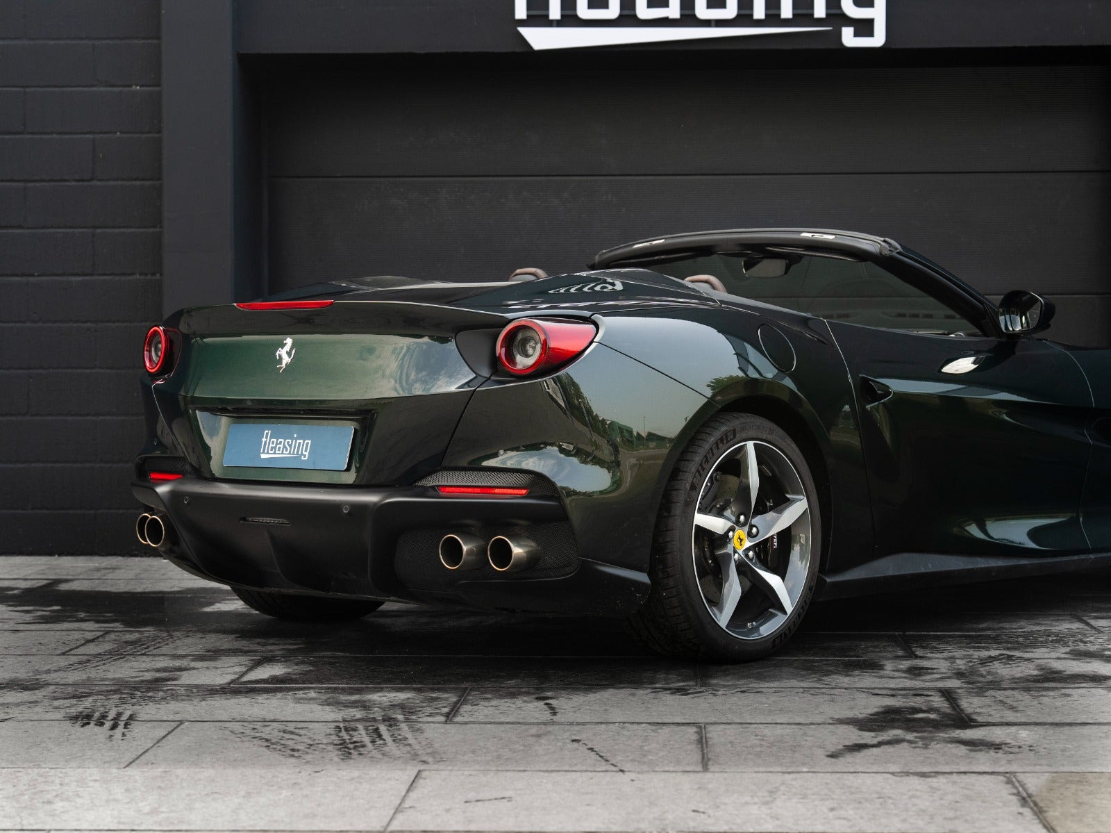 Grøn Ferrari Portofino M fra 2023