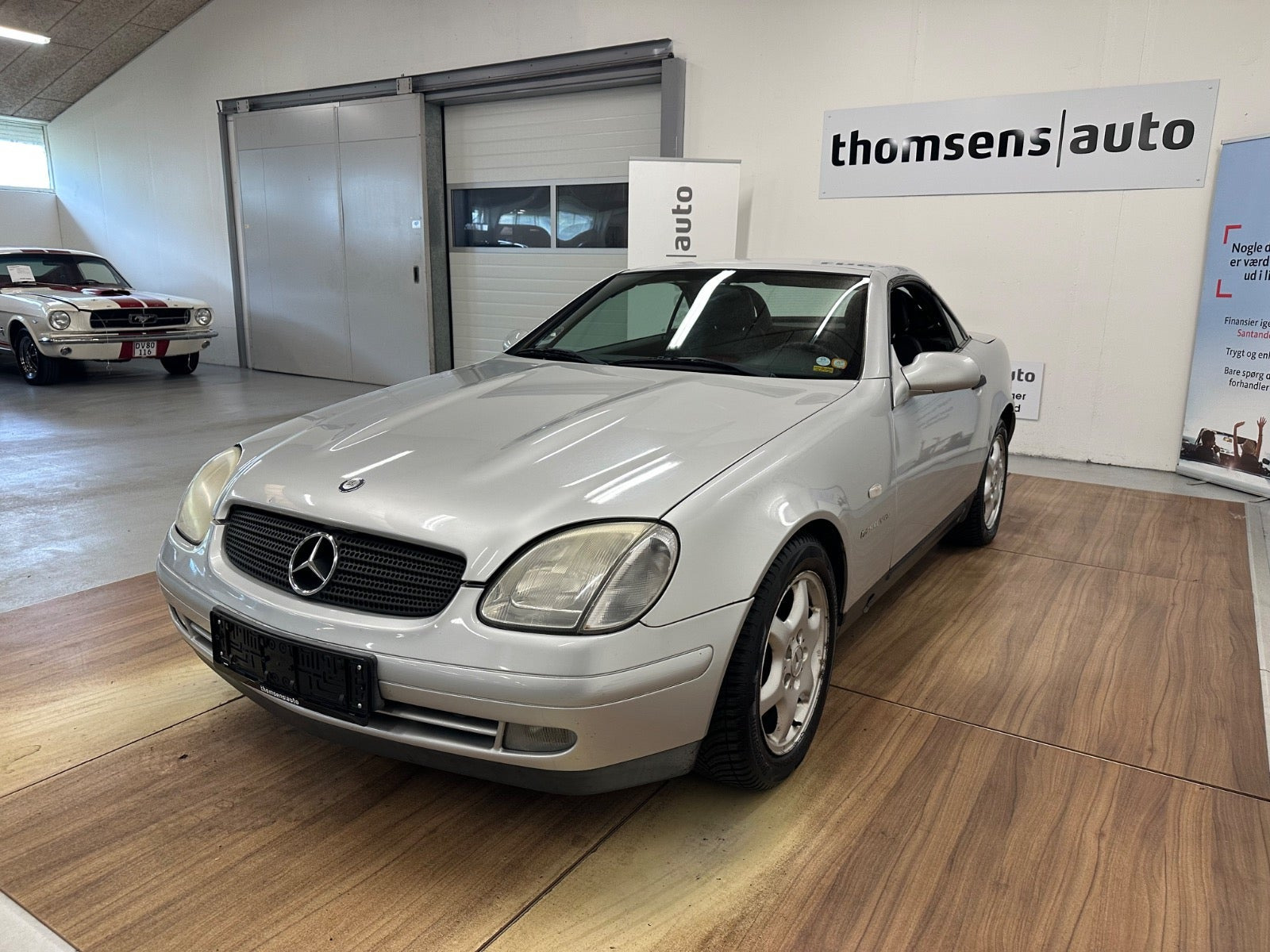 Sølv Mercedes SLK230 fra 1997