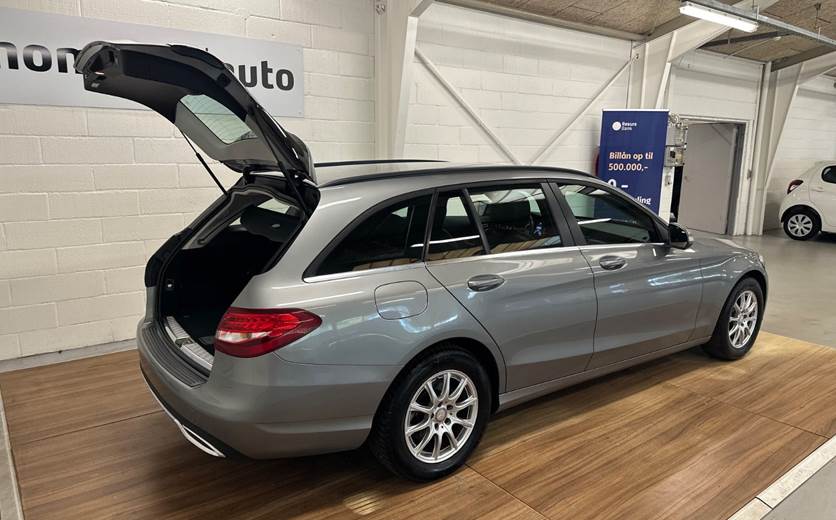 Mercedes C200