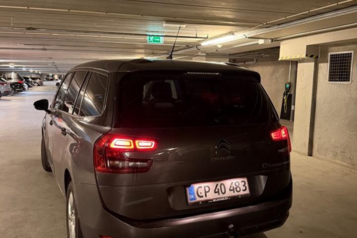 undefined Citroën C4 SpaceTourer fra 2020