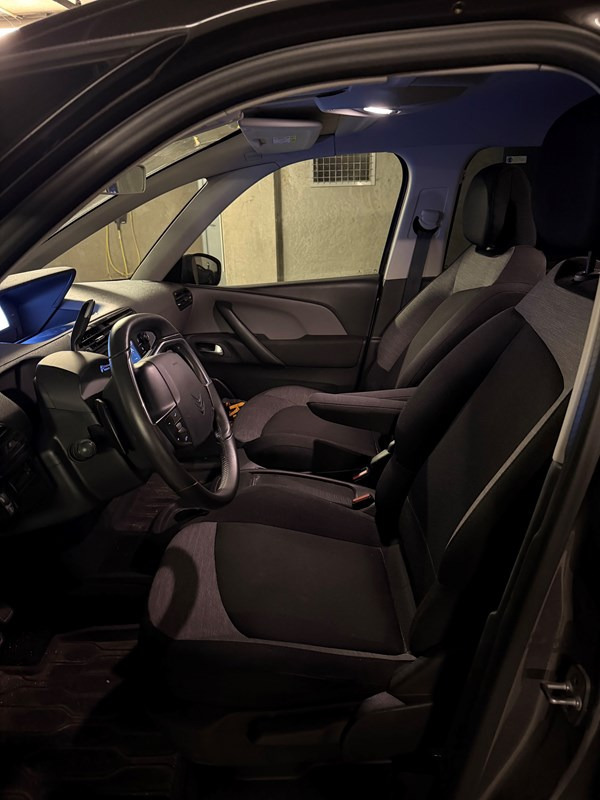 undefined Citroën C4 SpaceTourer fra 2020