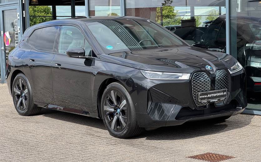 BMW iX xDrive40 Sport