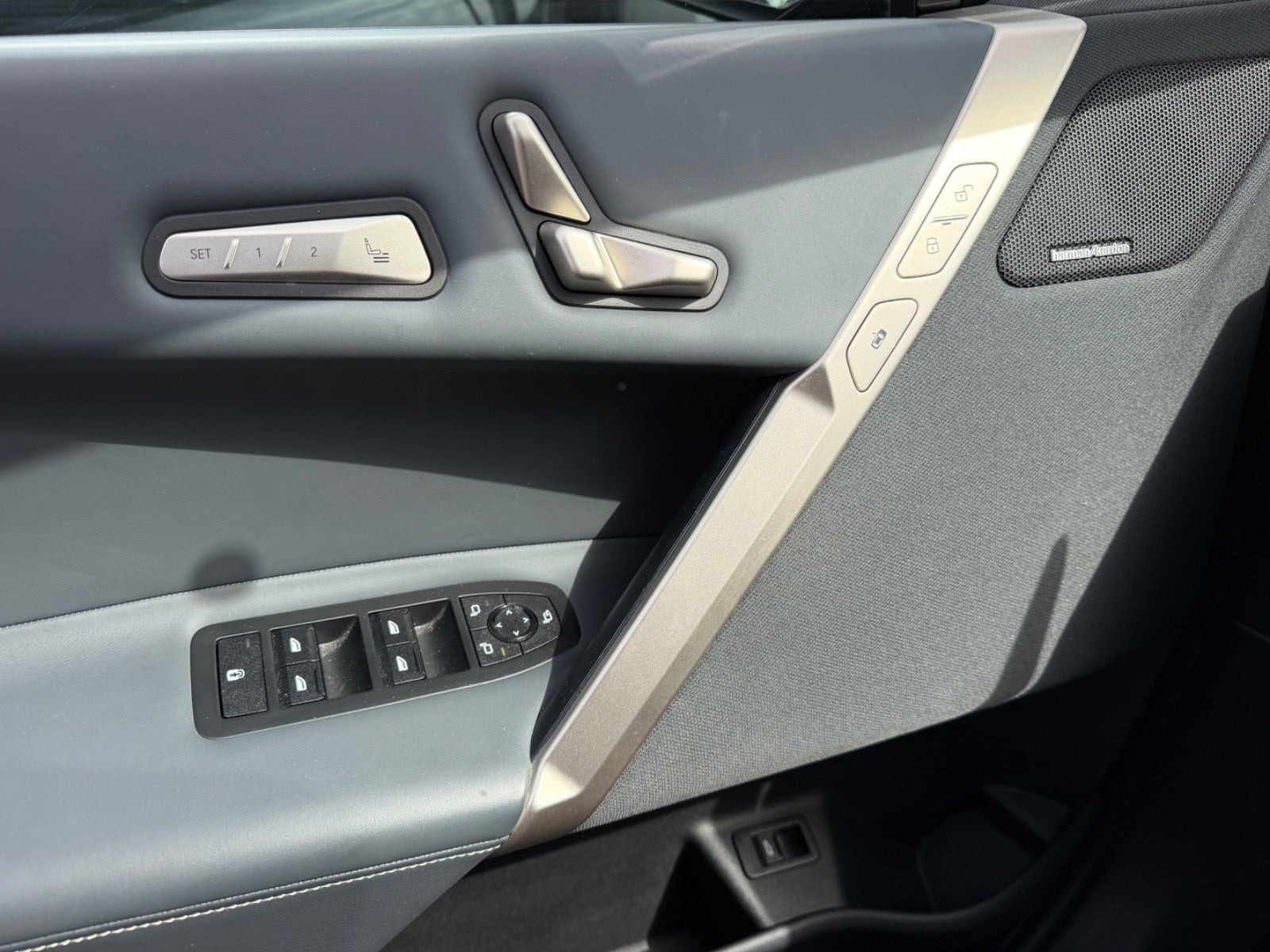 Sort BMW iX fra 2022