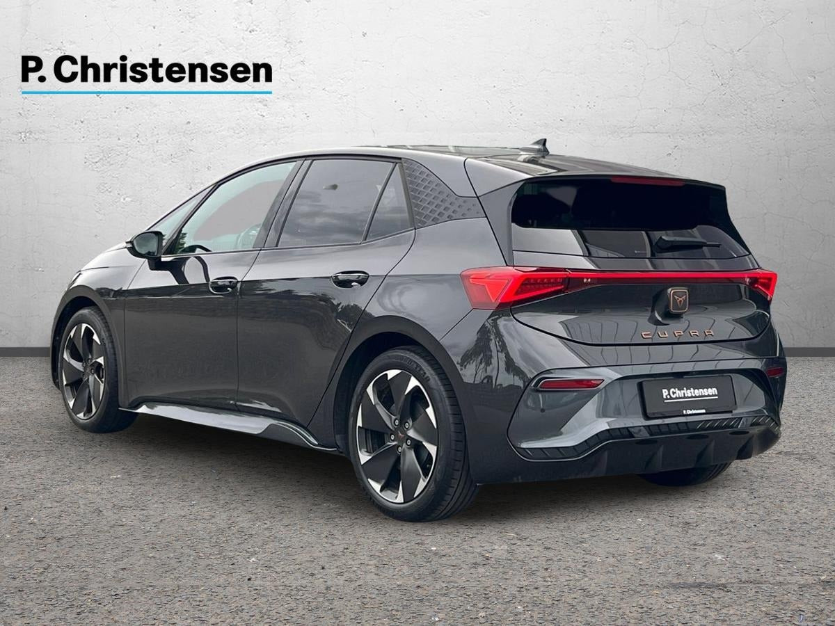 Sort Cupra Born fra 2023