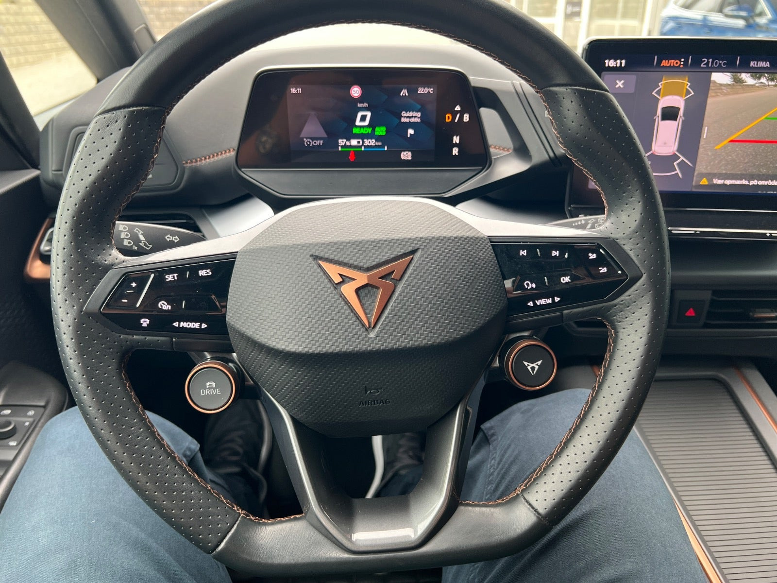 Sort Cupra Born fra 2023