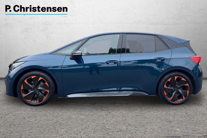 Blå Cupra Born fra 2023