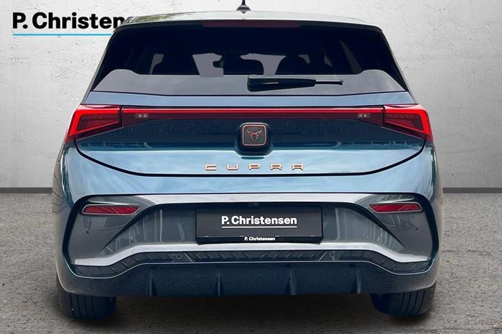 Blå Cupra Born fra 2023