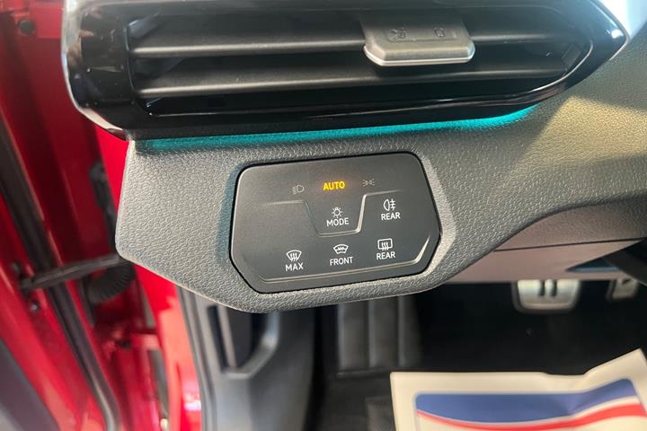Rød VW ID.4 fra 2023