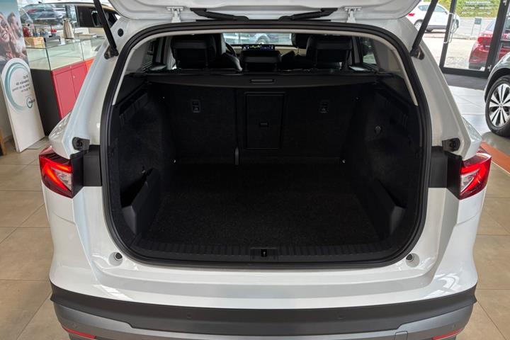 Hvid Skoda Enyaq fra 2023
