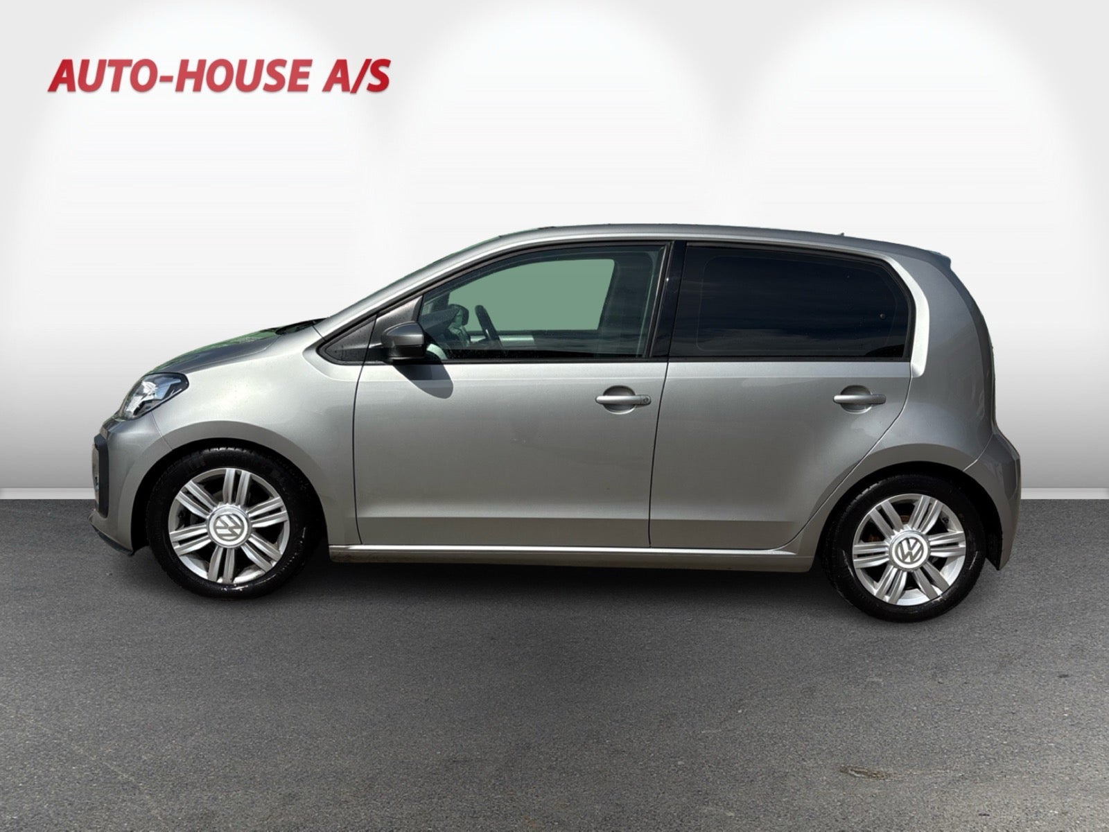 Sølv VW UP! fra 2019