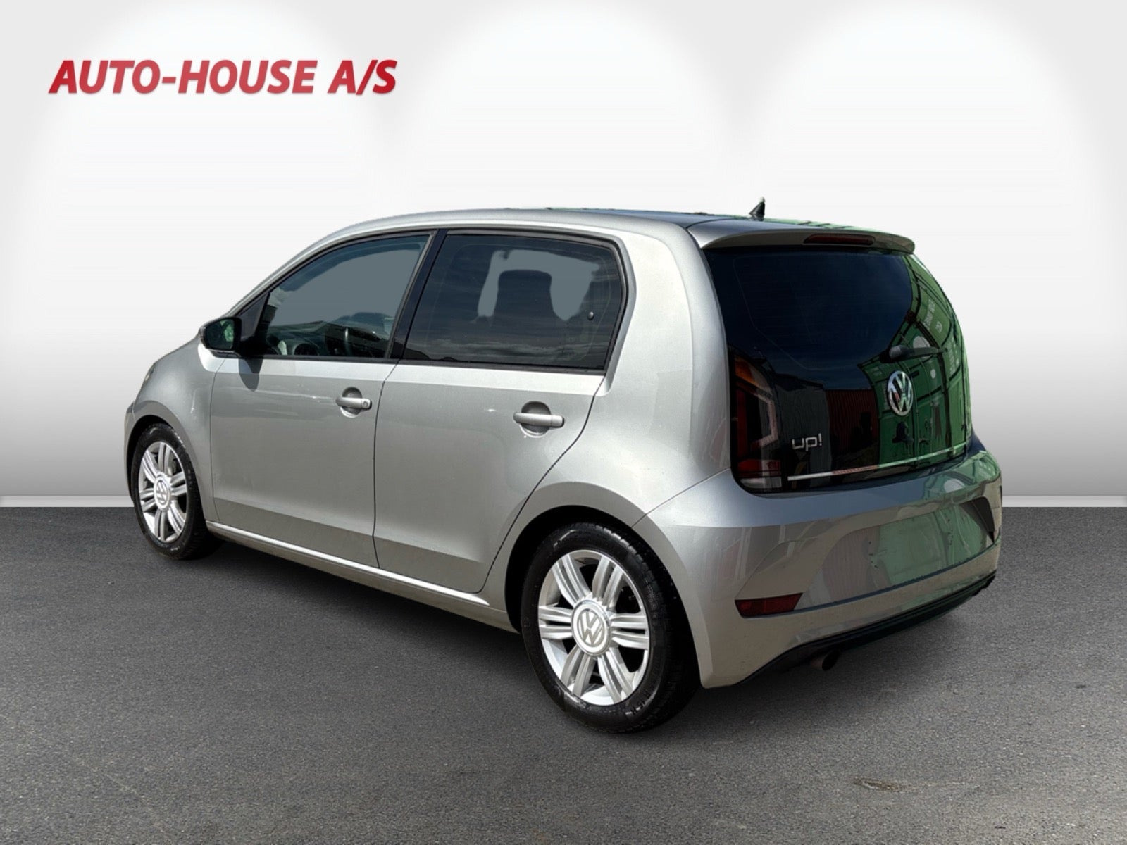 Sølv VW UP! fra 2019