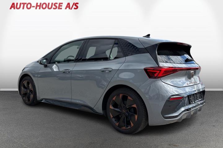 Grå Cupra Born fra 2024