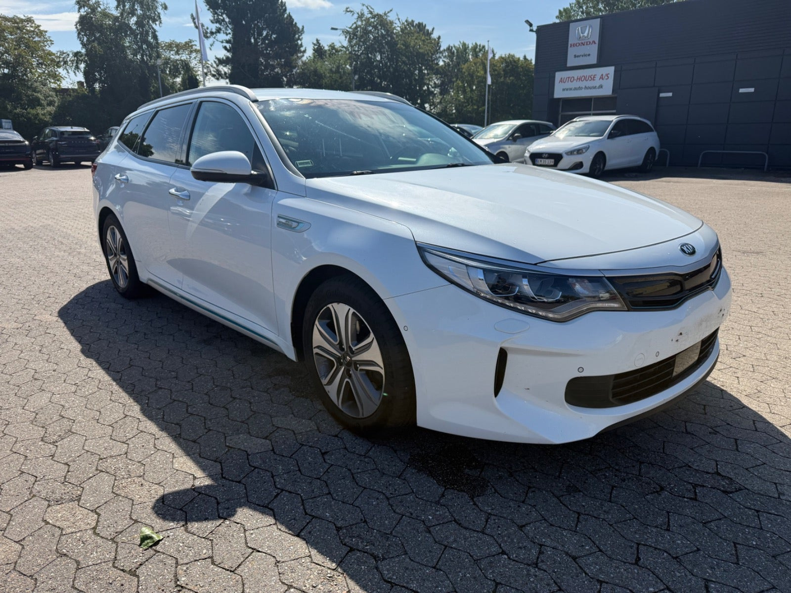 Hvid Kia Optima fra 2017