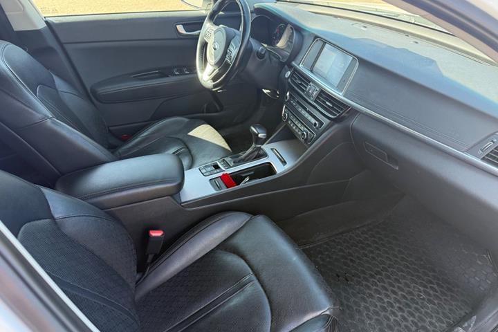 Hvid Kia Optima fra 2017
