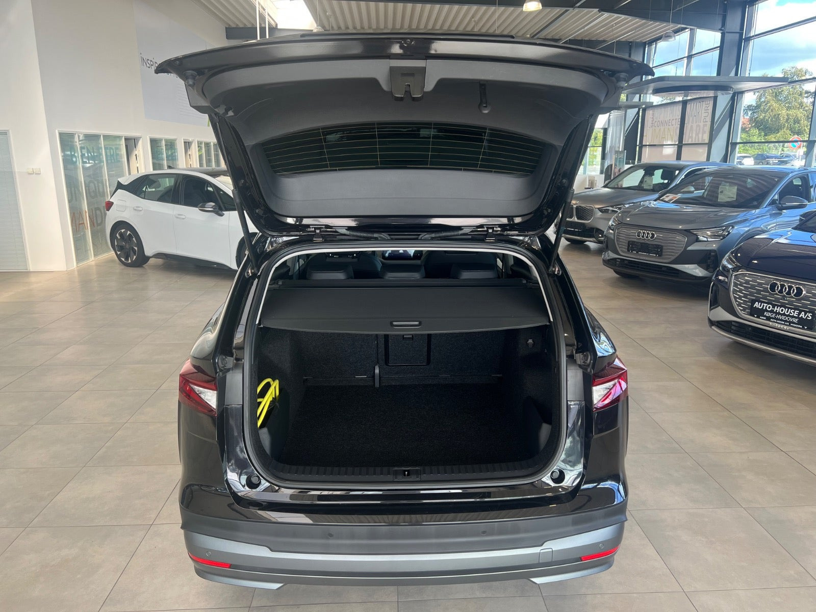 Sort Skoda Enyaq fra 2025