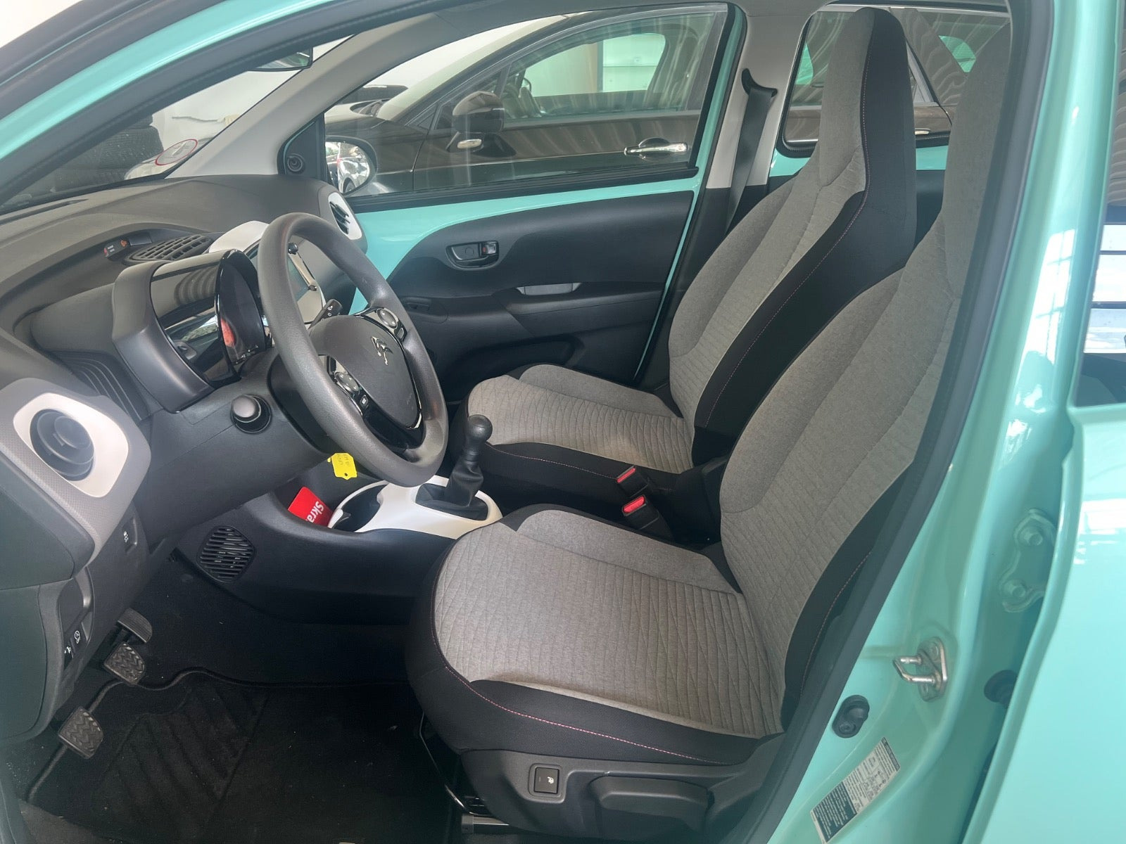 Grøn Citroën C1 fra 2019
