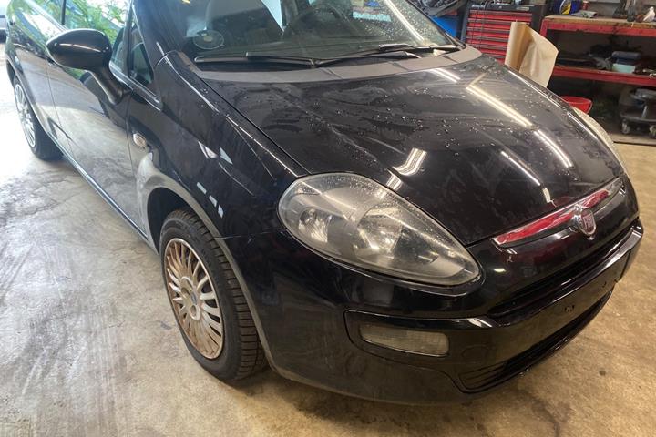 undefined Fiat Punto Evo fra 2012