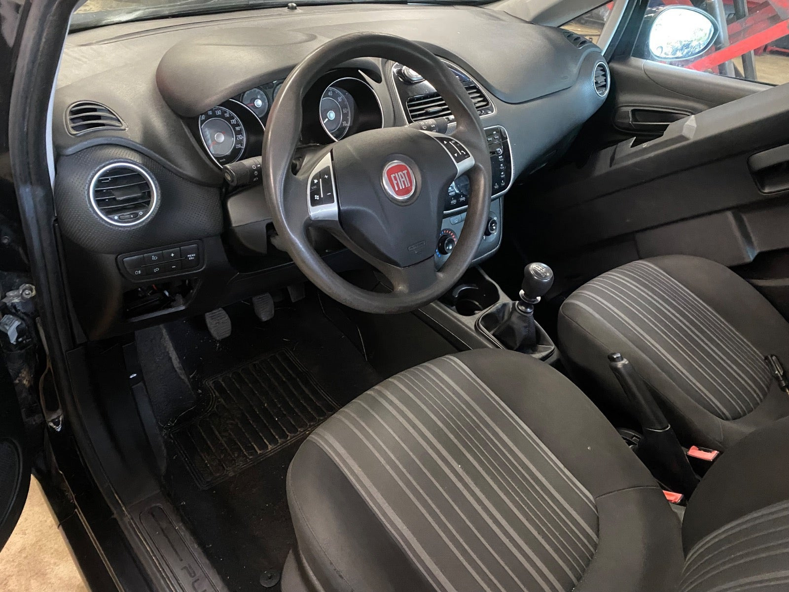 undefined Fiat Punto Evo fra 2012