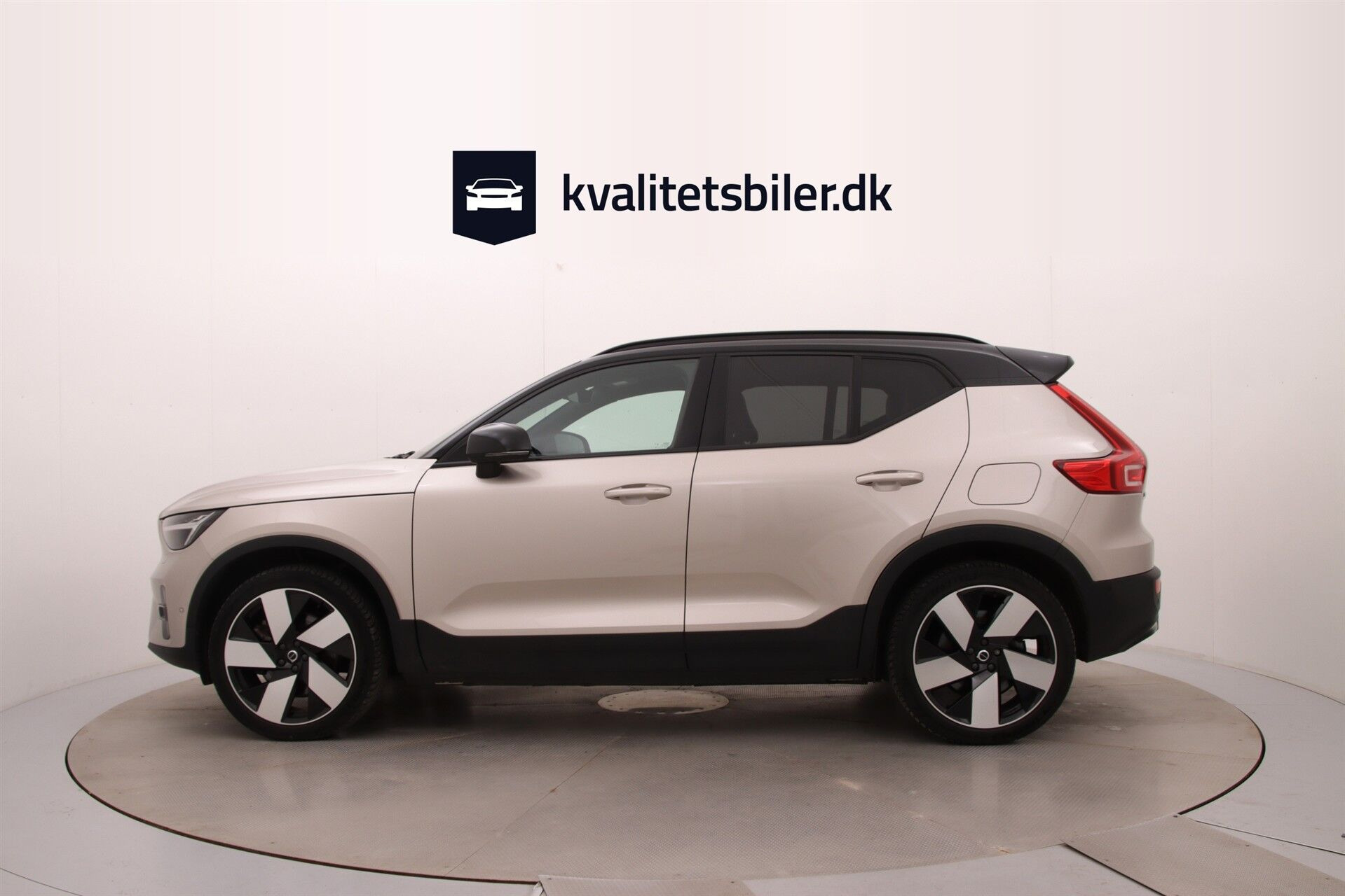 undefined Volvo XC40 fra 2023
