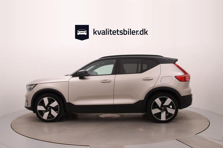 undefined Volvo XC40 fra 2023