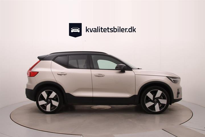undefined Volvo XC40 fra 2023
