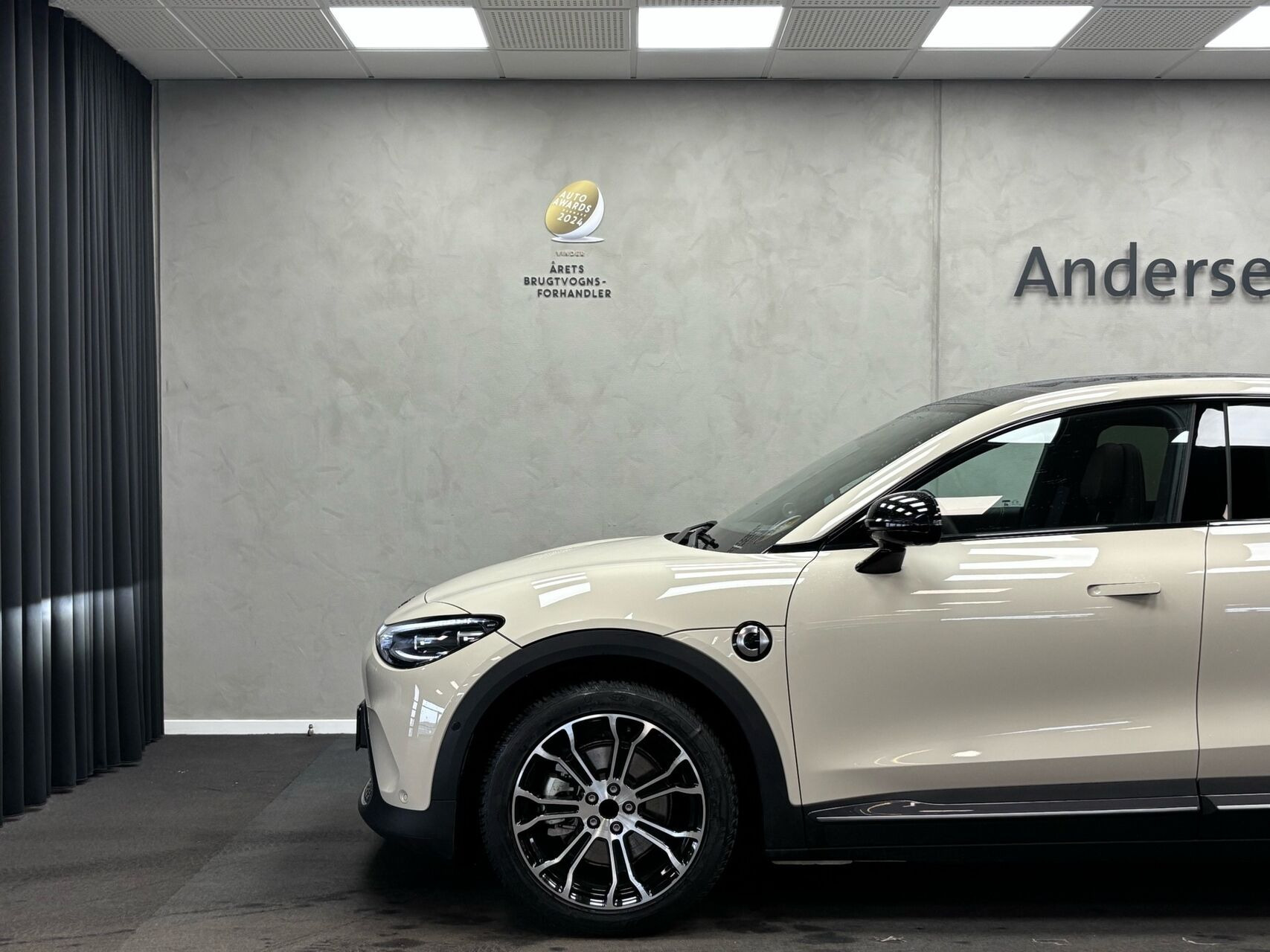 Beige Smart #3 fra 2024