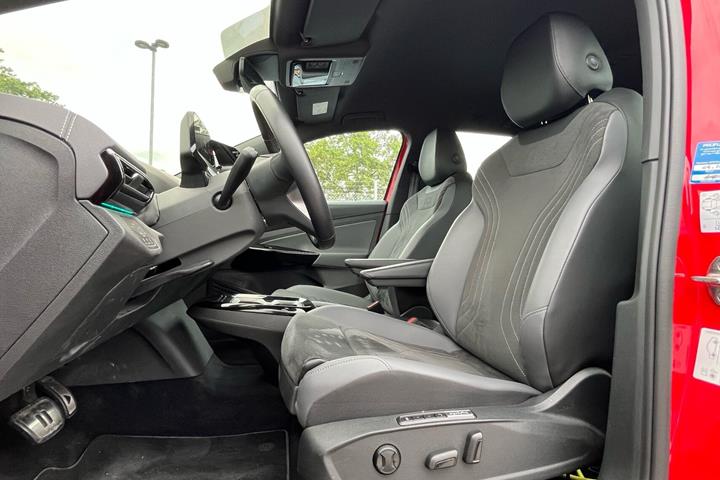 Rød VW ID.4 fra 2023