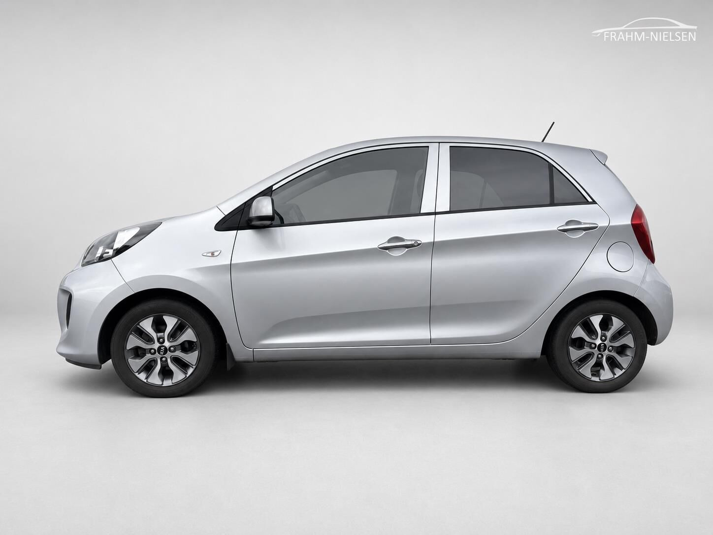 Grå Kia Picanto fra 2016